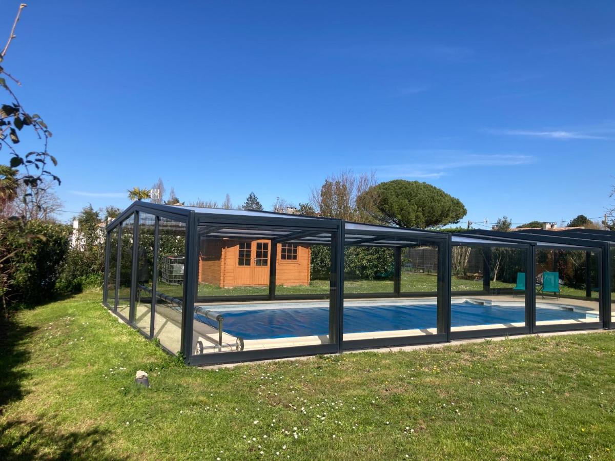 Chambre D'Hotes Les Roches Corme-Royal Esterno foto